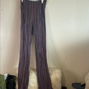 Helena Manzano Pants